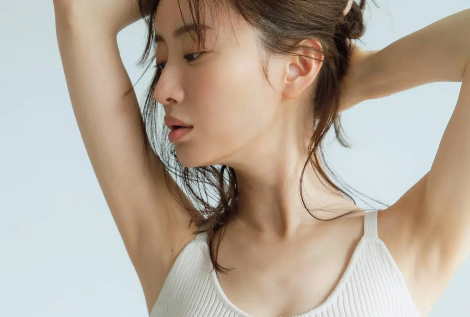 松本まりか腋画像