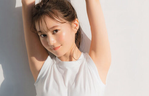 生田絵梨花　ワキ画像