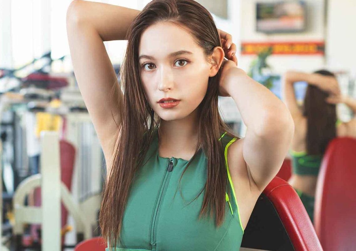 トラウデン直美　ワキ画像